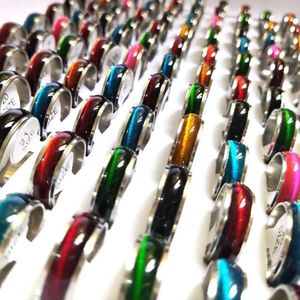 Groothandelspartijen 20/50 stks kleurrijk kattenoog roestvrij staal voor dames charmeren simpele banden sieraden trouwringen