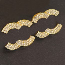Simple Gold plaqué 925 Silver Luxury Brand Designers Lettres Stud géométrique célèbre Femmes Round Crystal Rignestone Earl Mariage de mariage Bijoux Hot