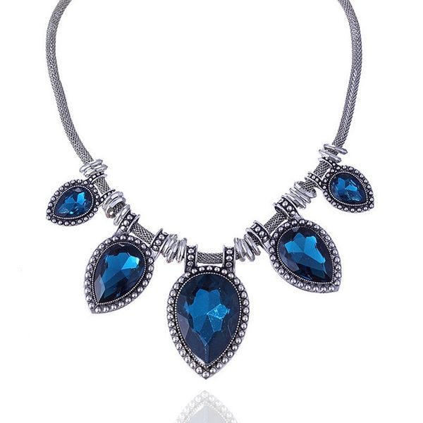 Gros-designer de luxe exagéré diamant vintage grand pendentif en cristal court collier déclaration tour de cou pour femme 3 couleurs