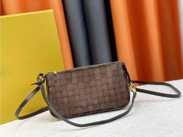 Vente en gros Sacs Messenger pour femmes de luxe Mini Pochette Accessoires Petit sac à main classique pour femmes Portefeuilles Sacs à bandoulière pour dames 3 couleurs Sac fourre-tout à la mode Portefeuille