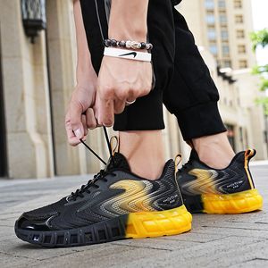 Vente en gros hommes chaussures de course volant tissage sport bascule araignée kaki triple noir multi métallisé jaune clair bleu Patta maille respirant baskets avec boîte