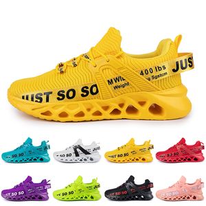 wholesale chaussures de course pour hommes femmes entraîneur triple noir blanc rouge jaune violet vert bleu orange rose clair respirant baskets de sport en plein air