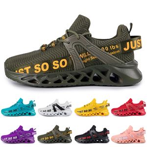 wholesale chaussures de course pour hommes femmes entraîneur triple noirs blancs rouges jaunes violet vert bleu orange rose clair respirant baskets de sport en plein air