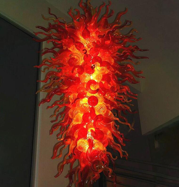 Lámpara al por mayor Murano araña roja 60 pulgadas Bulbos LED Moderno Mano Mano Vidrio Lámparas colgantes grandes Largas Largas Iluminación