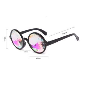 Gros-Nouveau 5pcs / lot Personnalité Créative Rétro Coloré Kaléidoscope Lunettes De Soleil Carnaval Hommes Cool Mosaïque Verre Mode Accessoires De Fête