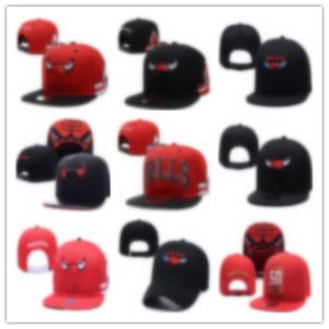 Groothandel Nieuwe Caps Brand Basketball Snapback Lederen hoeden Zwart kleur Cap voetbal Baseball Team Hoeden Mix Match Bestel alle caps topkwaliteit hoed gemengde bestelling