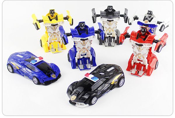 Venta al por mayor, nuevos juguetes de coche de deformación de una tecla, Robot de transformación automática, modelo de coche de plástico, divertido juguete fundido a presión, regalos increíbles para niños