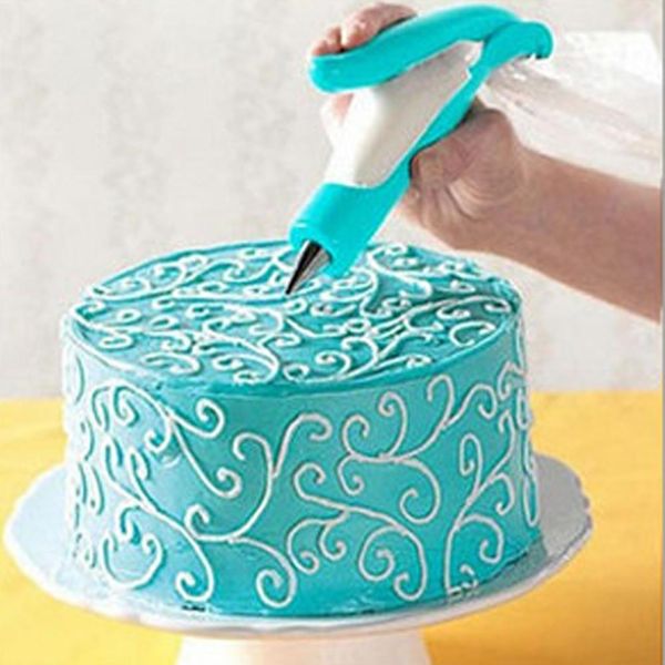 Vente en gros - Nouveau Portable Dessert DIY Gâteau À La Crème Faire Des Fleurs Bondé Bouche Glaçage Buses Sac À Pâtisserie Décoration Ensembles Stylos Outils HG02595 S02