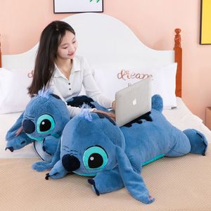 Vente en gros de jouets en peluche cousus mignons, jeux pour enfants, camarades de jeu, canapés, oreillers, cadeaux de vacances, livraison gratuite DHL/UPS