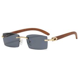 Vente en gros de nouvelle mode ultra clair sans monture Europe Amérique petit visage rétro carré simple lunettes de soleil pour hommes et femmes