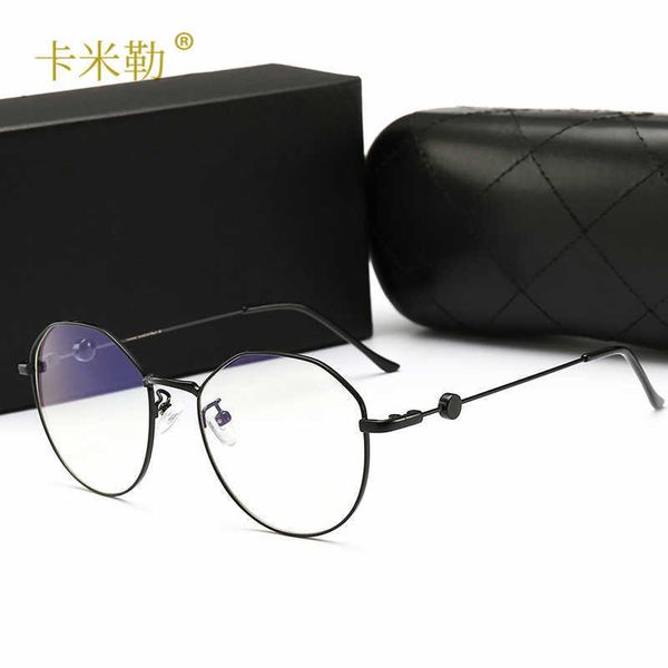 Venta al por mayor de gafas de sol Las nuevas gafas redondas de metal están de moda, versátiles, se pueden combinar con monturas de gafas para miopía y lentes planas 0235