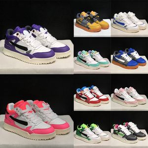 Vente en gros OG Designer Midtop Sponge Casual Chaussures Femmes Hommes Blanc Marque Hors du bureau Sneaker Flèches Motif Baskets Noir Rose Vert Pandas Baskets à Plateforme Basse