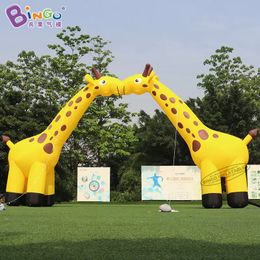 Conception d'origine en gros 10x1.7x5.3mh Girafable gonflable Girafe Arhces Archure d'animal de dessin animé Blow