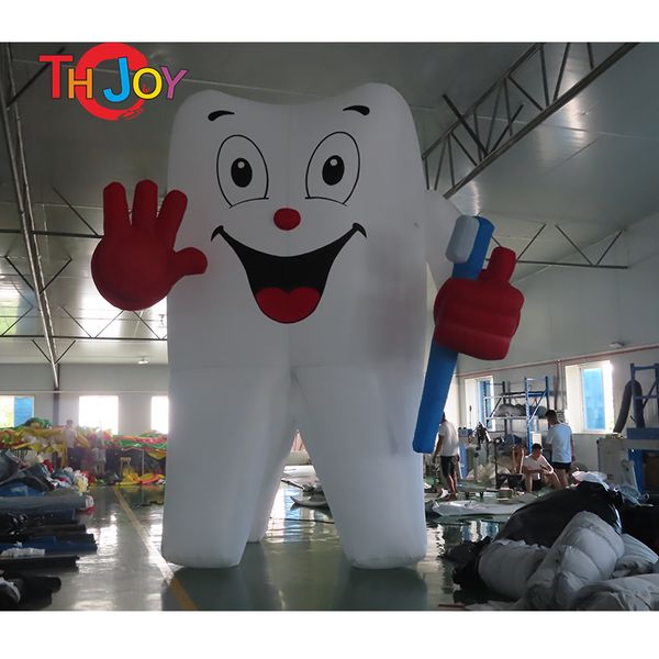 Venta al por mayor actividades al aire libre Diente inflable gigante de 5 m 17 pies de alto con cepillo de dientes Globo blanco Dental Man para publicidad de clínica dentista
