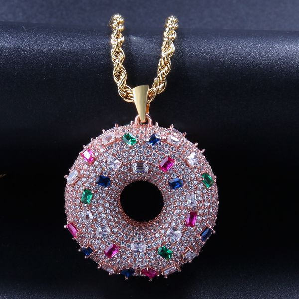 Collar colgante al por mayor Adornos de rosquilla de circón de color Iced Out CZ Collares de piedra Bollos dulces Colgante Hombres