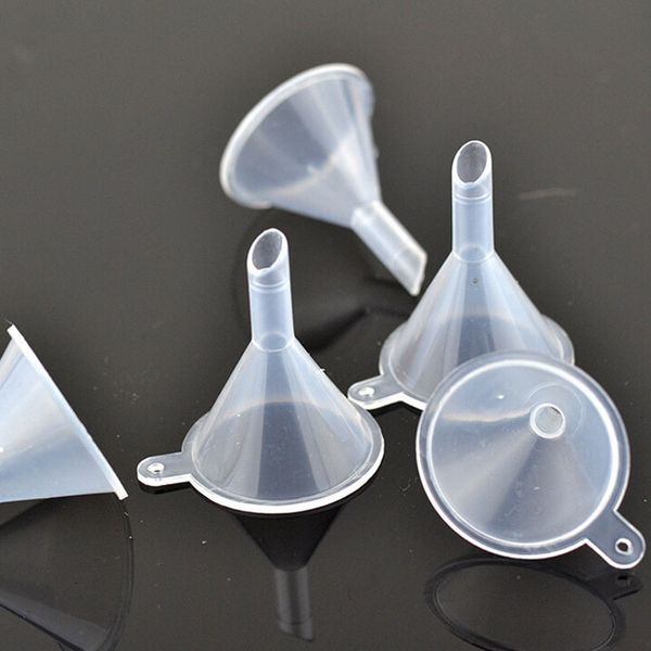 Vente en gros - Mini petits entonnoirs en plastique pour parfum liquide huile essentielle remplissage bouteille vide outil d'emballage 10000pcs / lot