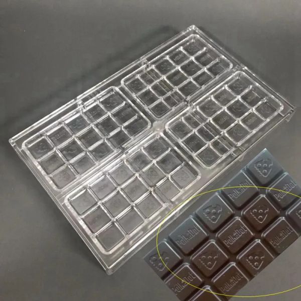 Venta al por mayor Kit de ampolla de moldes de chocolate Polka D Bandeja de lunares transparente para enrejado de chocolate Plantilla de plástico duro Moldes de barra de hongos de grado alimenticio con