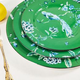 Venta al por mayor de platos de porcelana de lujo británico de gama alta clásico verde pastel de frutas plato de cena plato conjunto