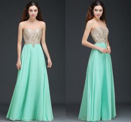 Precio al por mayor Mint Green A Line Vestidos de noche con apliques Con cuentas Barato Sheer Jewel Neck Vestidos de fiesta de noche formales Menos de $ 60