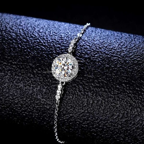 Prix de gros Sier pour femme 1Ct pierre ronde taille brillant Moissanite diamant chaîne Bracelet Bracelet