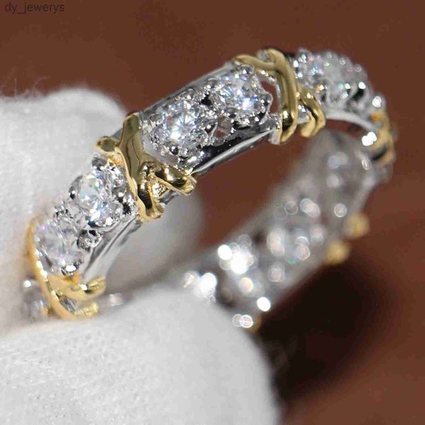 Eternité professionnelle en gros Diamique CZ Diamond simulé 10kt Blanche de mariage en or jaune blanc Cross Ring Taille 5-11