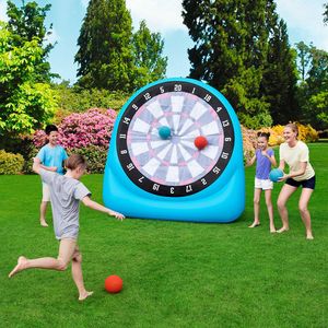 En gros PVC 1,8m mini gonflable Dart Board Soccer Game gonflables Football Shooting Dart-board avec bosse aérienne pour les enfants