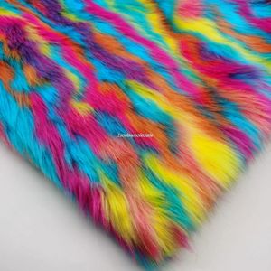 Qualité en gros Colorful Jacquard Fox Furfaux Fur Fabric de tissu matériel