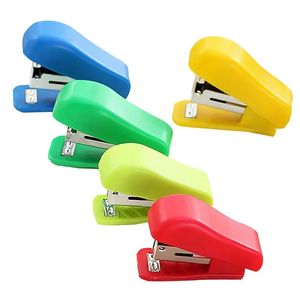 wholesale Random Color Stapler Solid Office Stationery Cute Mini Without Stapler Student Use Small Portable Plastic For No. 10 Staples