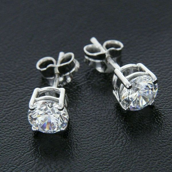 Precio de fábrica de pendientes de diamantes reales al por mayor 10k 14K 18K Gold de oro sólido Cortes de moissanite Pendientes para hombres Mujeres