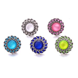 Gros boutons à pression ronds en strass fermoir papillon 18mm charmes de boutons décoratifs en métal pour les fournisseurs d'usine de résultats de bijoux Snaps