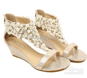 Sandalias al por mayor Bohemian Qaulity Beads Pearls Tacones bajos para mujer sandalia de gladiador plana Chanclas