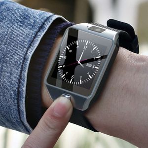 Venta al por mayor Smartwatch DZ09 Android Smart Watch con tarjeta SIM y cámara Teléfonos móviles con reloj inteligente para hombres, mujeres y niños