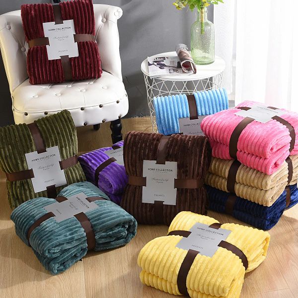 Vente en gros Couverture à rayures solides 100x150cm / 150X200 Flanelle Polaire Couvertures super douces Hiver Chaud Moelleux Linge de lit Couvre-lit pour canapé Chambre Décor