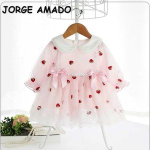 Robes de printemps pour filles, manches longues bouffantes, col Peter Pan, fraise, style mignon, vêtements pour enfants, E9159 210610, vente en gros