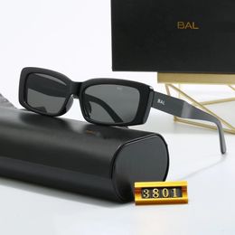 Lunettes de soleil en gros, lunettes de soleil de la marque Paris, lunettes pour hommes rétro pour hommes, miroirs pour hommes, rétro Lunette de Soleil Femme UV400 Case de lunettes