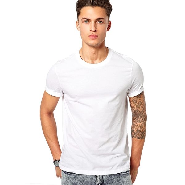 T-shirt en gros pour hommes 2021 Nouvelle marque / photo Hommes et femmes Blanc T-shirt à manches courtes Casual T-shirt de marque Tops Tee 210317