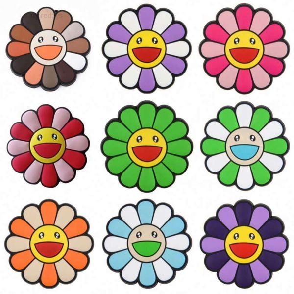 Takashi de Takashi Murakami Cubro de flores Cubierta de encanto de lujo adornos de hypesas decoraciones para zapatos