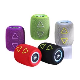 Vente en gros TG655 Haut-parleur Bluetooth portable Haut-parleurs sans fil LED 1200mAh Mini colonne de basse étanche Boombox AUX TF BT Haut-parleur VS TG106 TG116 TG117 TG656