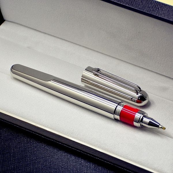 Wholesale Top Magnetic Limited Edition M Series Sier et Gray Titanium Metal Roller Ball Pen Ballpoint Pens Stationery Scripture Supplies As Birthday Gift