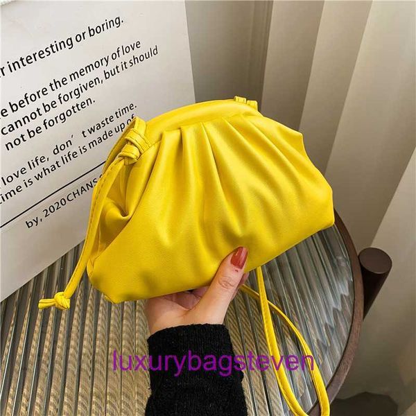 Venta al por mayor Top Original Bottgss Ventss Bolsa Bolsas de asas Tienda en línea Bolso de perlas para mujer Edición coreana 2024 Moda con logotipo real