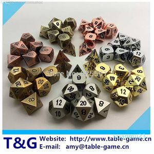 Venta al por mayor-Calidad SUPERIOR 2023 Nuevo juego de 7 dados metálicos d4 d6 d8 d10 d% d12 d20 para juegos de mesa Rpg Dados jogos dnd para 11 regalos especiales