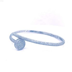 Groothandel trendy modeontwerper sieraden 925 Sterling Silver Iced Out VVS Moissanite Nail Bangle armbanden voor vrouwen