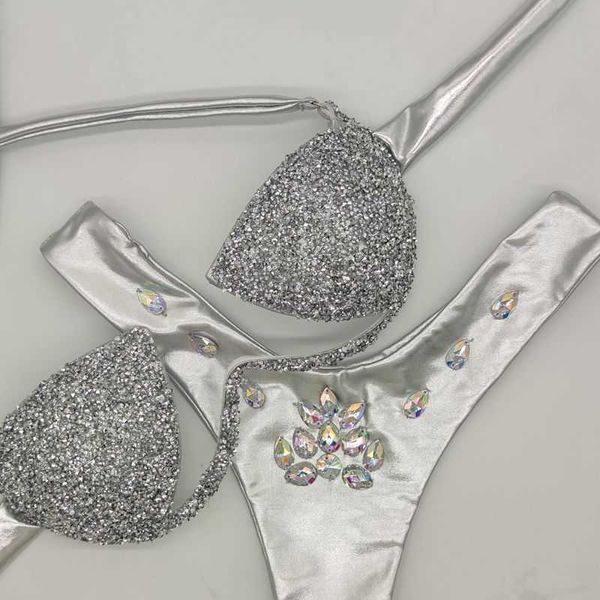 Gros Triangle femme perlé Bikinis Style de luxe Push Up diamant décoration ensemble de vêtements de plage/