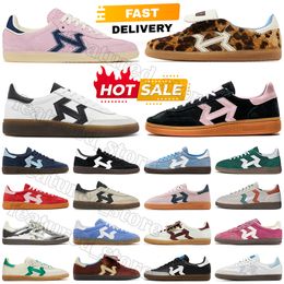 2024 Speziale casual schoenen voor mannen dames designer sneakers luipaard roze fluweel black witte tandvlees heren dames buiten sporttrainers