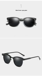 Groothandel-uv400 zonnebril man gepolariseerde zonnebril mannen rijden lens metalen gepolariseerde zonnebril 4 kleuren voor de keuze met verpakking 0911