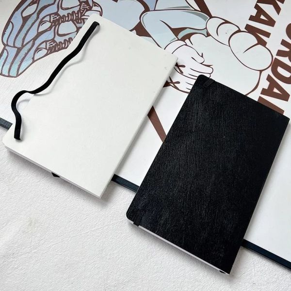 wholesale Diseñador vintage Blocs de notas diarios Oficina Libro de negocios Cuaderno Cuaderno suave Regalo Página de tapa dura Cuadernos diarios Tamaño A5