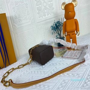 Vente en gros Vintage Phone Box Sacs à bandoulière FEMMES Mini sac à bandoulière en cuir véritable avec chaîne dorée