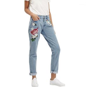 Jeans para mujer Venta al por mayor-Vintage High Cintura Mujeres Denim Flor Lápiz Pantalones Diseñador Bordado Talla grande 2022