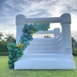 wholesale White Bounce House Extérieur Gonflable Plein PVC Château Gonflable Lune Enfants Videur Maisons Lit De Saut De Mariée Cavalier De Mariage avec Souffleur