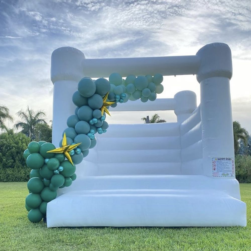 Casa di rimbalzo bianca all'ingrosso gonfiabile all'aperto in PVC completo Bouncy Castle Moon Kids Daucer Case Griumper per matrimoni da sposa da sposa con nave libera